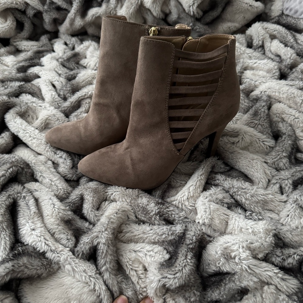 Nine West Taupe Ankle Booties